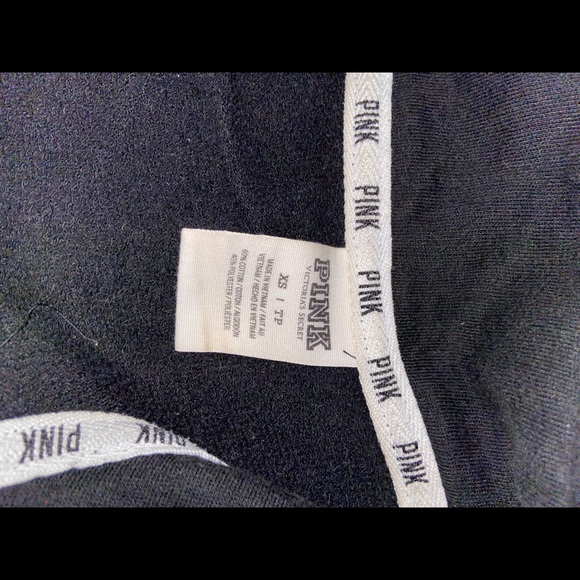 Victoria Secret pullover - Picture 4 of 4